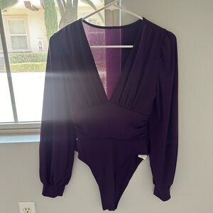 5/$30 SALE NWOT Purple Bodysuit Size Small